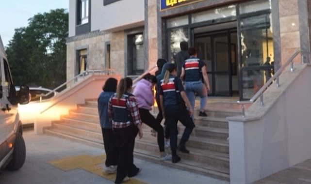 ‘Masaj Salonu’ Kılıflı Fuhuş Merkezine Operasyon!