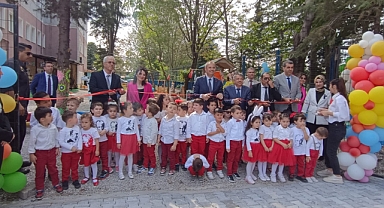 Minik Öğrencilerden Muhteşem Performans! Doğa Sınıfı Görkemli Törenle Açıldı