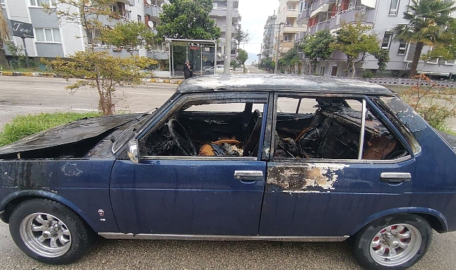 Son Dakika: Seyir Halindeki Otomobil Yandı