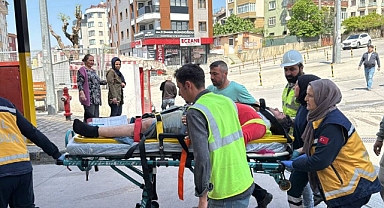 Son Dakika: Yüksekten Düşen İşçi Yaralandı