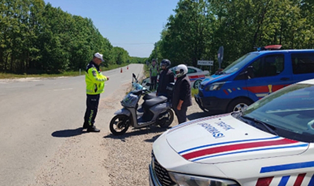 “Trafik Hayattır” Mesajı Kırklareli’nde Yüzlerce Kişiye Ulaştırıldı