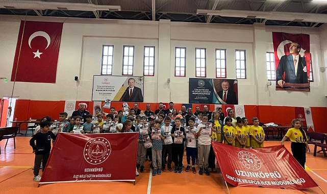 Uzunköprü'de 19 Mayıs Coşkusu Satranç Turnuvası ile Taçlandı