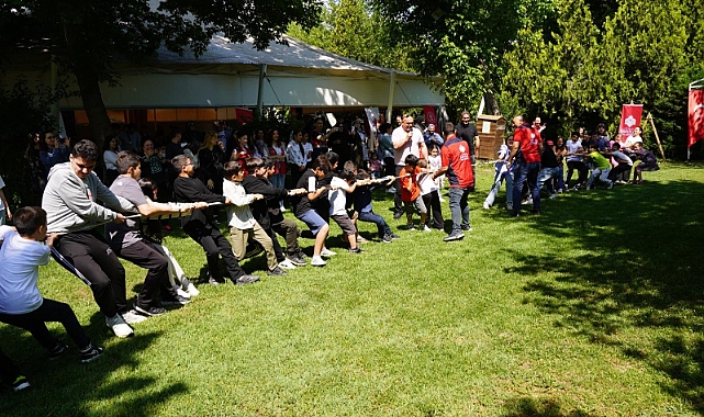 Vakıf Pikniğinde Çocuklar Doyasıya Eğlendi