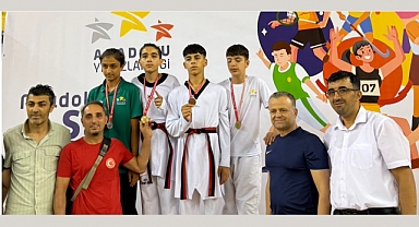 Balıkesir’de Kırklareli Rüzgârı, Taekwondo’da Madalyalarla Esti