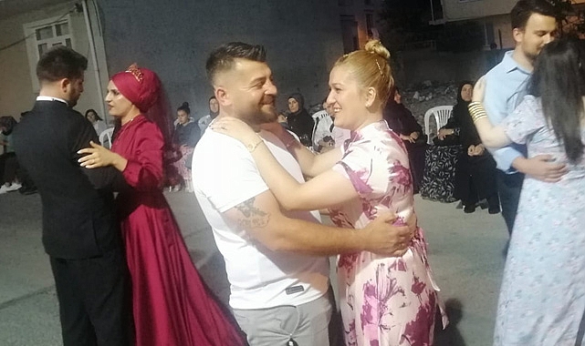 Büşra’dan Masal Gibi Kına Gecesi