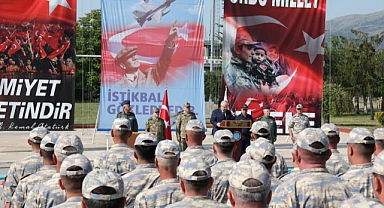 Cumhurbaşkanı Erdoğan, Mehmetçik İle Telefonda Bayramlaştı