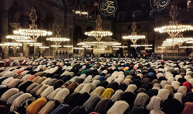 Edirne ve İlçeleri İçin Bayram Namazı Saatleri Duyuruldu!