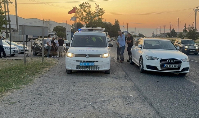 Feci Kaza! Park Halindeki Tır’a Çarpan Sürücü Öldü