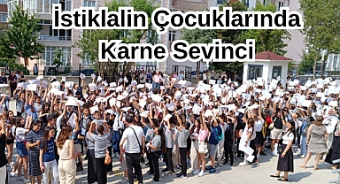 İstiklalin Çocuklarında Karne Sevinci