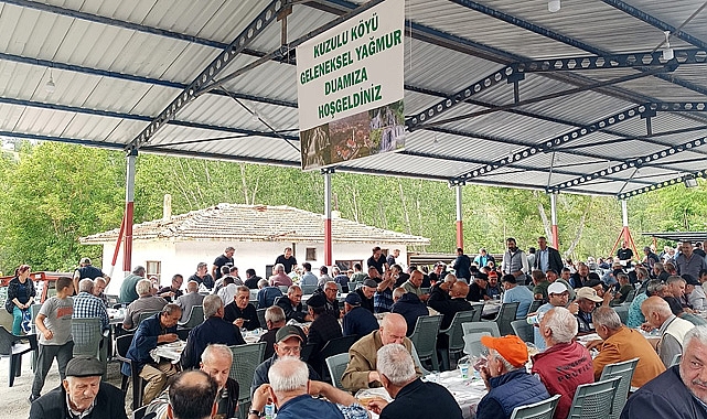 Kuzulu Köyü Yağmur Duasında Birlik Oldu, Dualar Göğe Yükseldi