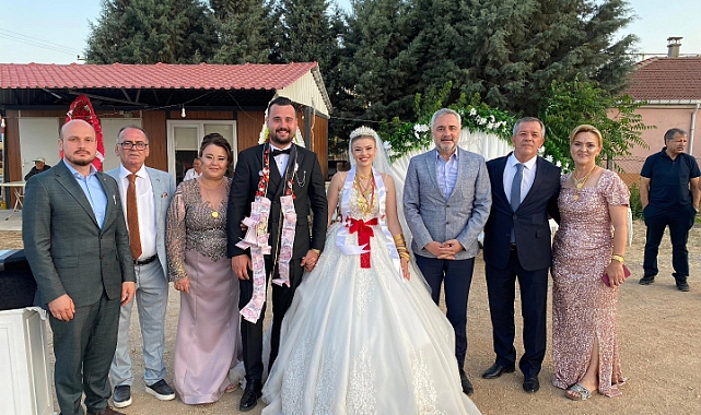 Milletvekili Sarıçam, Genç Çiftlerin Mutluluğuna Ortak Oldu