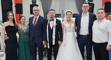 Pelin & Erkay Çifti Görkemli Bir Törenle Dünyaevine Girdi