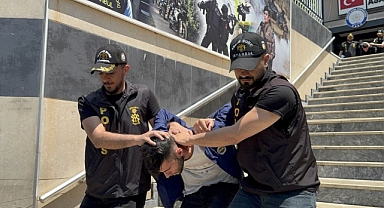 Sokak Ortasında Dehşet: Takip Edip Peş Peşe Ateş Açtı