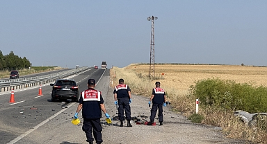 Son Dakika: İki Araç Çarpıştı 1 Ölü, 1 Yaralı