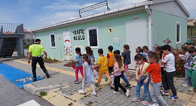 Trafik Güvenliği Eylem Planı Kapsamında Bilinçlendirme Çalışmaları Sürüyor