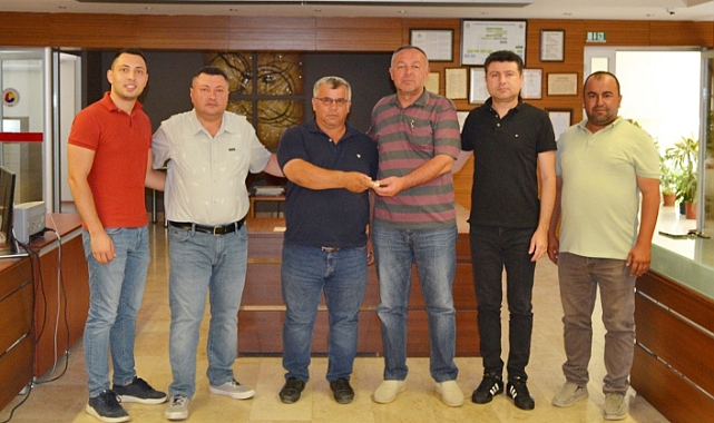 İlk Ürünü Sattı Çeyrek Altını Kaptı!