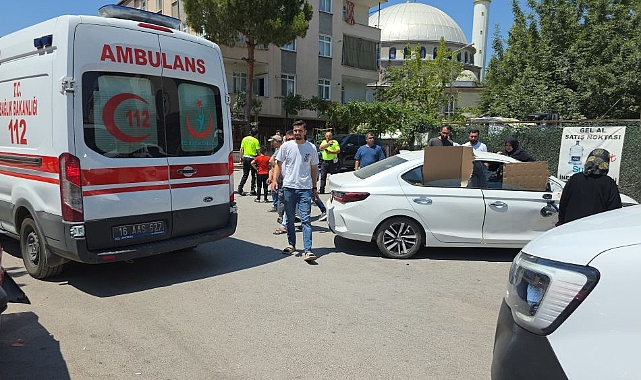 Son Dakika: Zincirleme Trafik Kazası, 3 Yaralı