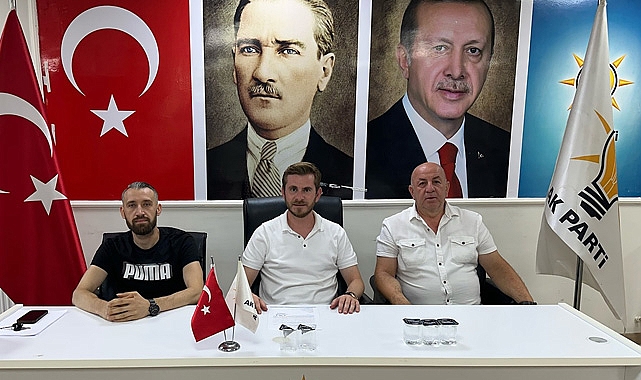 AK Parti'de İlçe Çalışmaları Masaya Yatırıldı