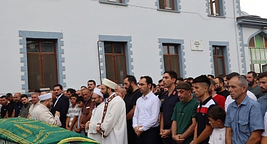 Ateş Düştü yeri Yaktı: Cenazede Gözyaşları Sel Oldu
