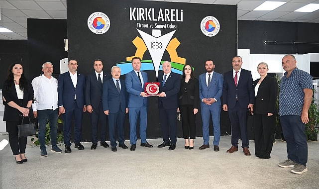 Başkan Özsan, MHP Milletvekilleri ile MYK Üyelerini Misafir Etti