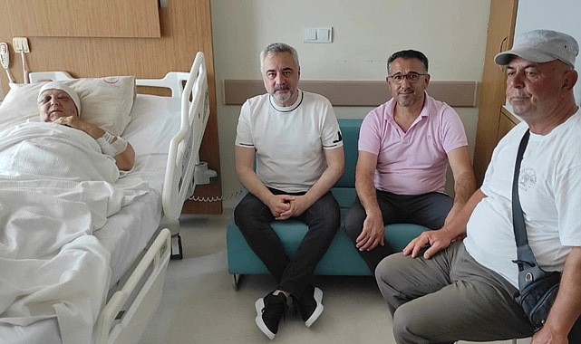 Sağlıkta Gönül Teması: Vekil Sarıçam Hastaları ve Ailelerini Ziyaret Etti