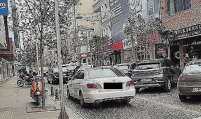 Yollar Doldu Taştı! Kırklareli'de Araç Sayısı Rekor Kırdı