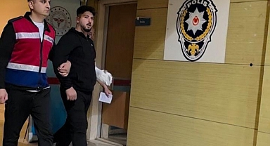 Dehşet! Sokak Ortasında Kanlı Kavga: 1 Ölü, 2 Yaralı!