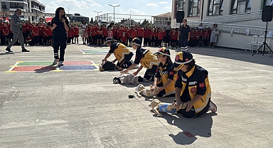 Kırklareli’nde Minikler “Sağlıklı Çocuk, Sağlıklı Gelecek” İçin Sahneye Çıktı