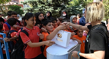 Tekirdağ’da 3 Bin Çocuğun Yüzü Güldü