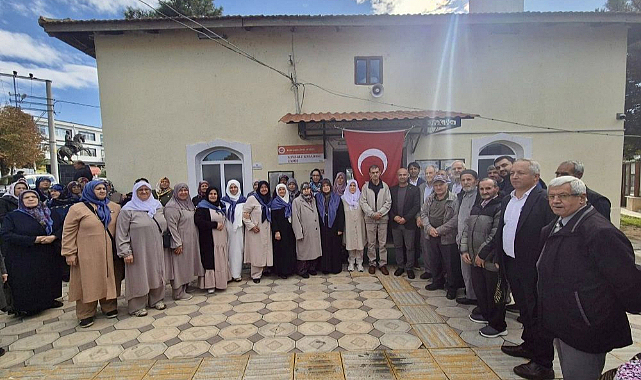 Başkan İn, Umre’ye Giden Hemşehrilerini Yalnız Bırakmadı
