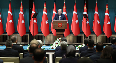 “Dünyanın içinden geçtiği fırtınalı dönemde Türkiye emin ve ehil ellerde güvendedir”