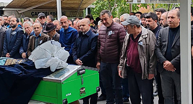 Eğitim Camiasının Acı Kaybı! Gözyaşları İle Toprağa Verildi