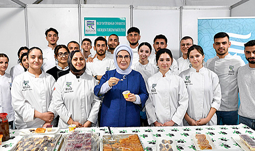 Emine Erdoğan, 5. Rize Gastronomi Günleri’ne katıldı