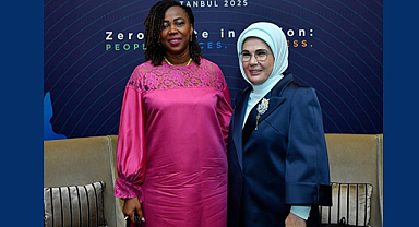 Emine Erdoğan, Sierra Leone Cumhurbaşkanı’nın eşi Fatima Maada Bio ile görüştü