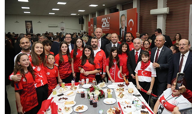 Kırklareli’de Cumhuriyetin 102. Yılı Valilik Resepsiyonu ile Taçlandı