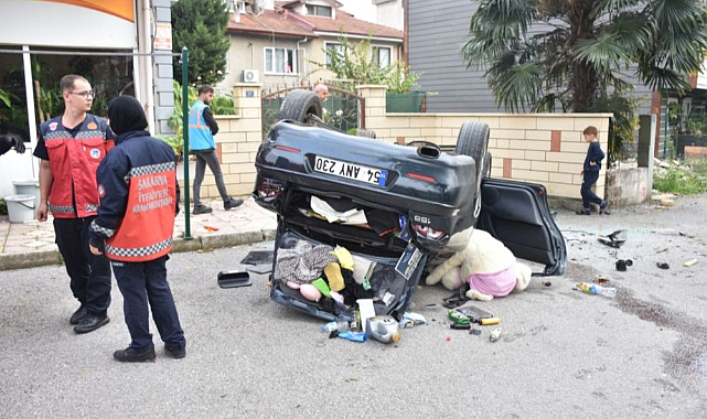 Feci Kaza! Otomobil Yoldan Çıktı...