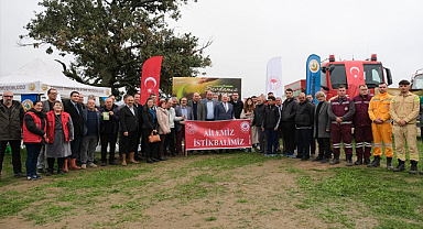 Uzunköprü'de Milli Ağaçlandırma Günü'nde Fidanlar Toprakla Buluştu 