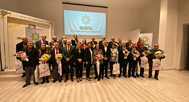 Vekil Sarıçam, Eğitimde Fark Yaratan Öğretmenlerle Bir Araya Geldi