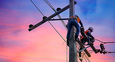 Uzunköprü’de Elektrik Kesintileri Can Sıkacak! Birçok Mahalle Saatlerce Enerjisiz Kalacak