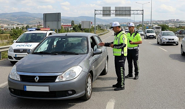 Uzunköprü'de Yol Kontrolünde Şok!