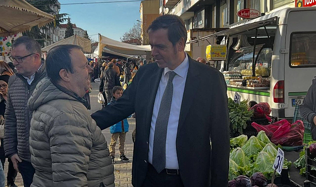 Vize'de Samimi Görüntüler: Başkan Özalp Pazar Gezisinde