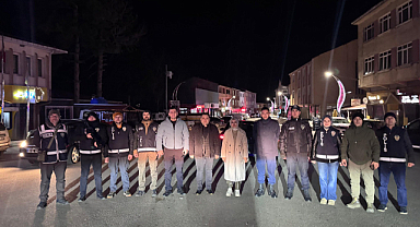 Başkan Özalp'ten Yeni Yıla Nöbette Giren Personele Ziyaret