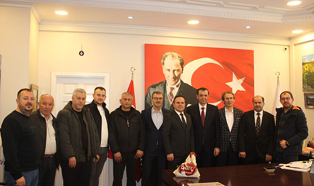 Başkan Özalp Misafirlerini Ağırladı