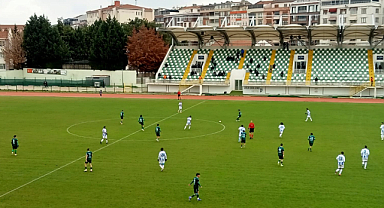 Kırklarelispor Sahasında Puanları Paylaştı
