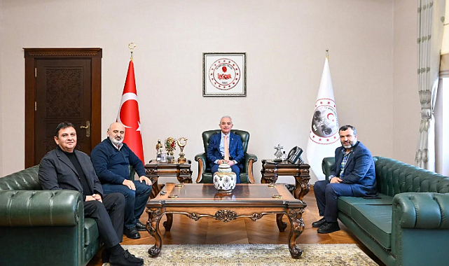 Vali Turan'ın Baş Döndüren Mesaisi