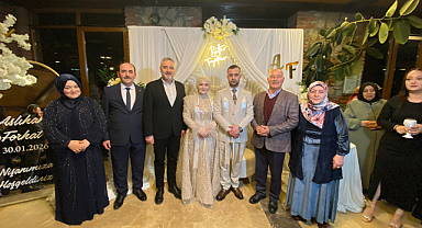 Vekil Sarıçam, Koca Ailesinin Nişan Törenine Katıldı
