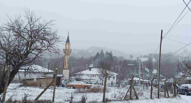Balkan Köylerinde Kar Mesaisi ve Buzlanma Alarmı