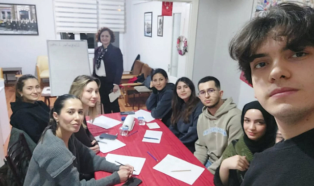 ÇYDD Gençlerin Geleceğine Işık Tutuyor