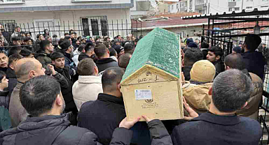 Genç Yaşta Acı Ölüm! Cinayet Kurbanı Gencin Cenazesinde Gözyaşları Sel Oldu!