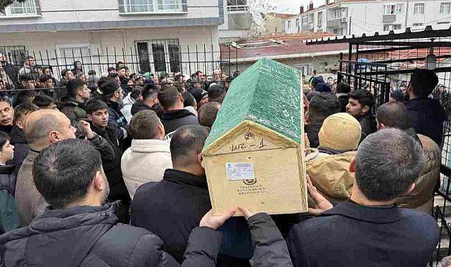 Genç Yaşta Acı Ölüm! Cinayet Kurbanı Gencin Cenazesinde Gözyaşları Sel Oldu!